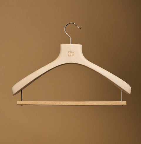 Chaccu Beechwood Hanger